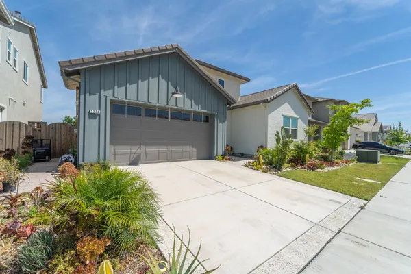 $850,000 | 2273 Blue Heron Drive, Lathrop, CA 95330