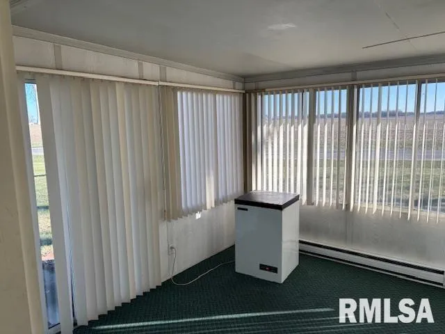 $249,000 | 32624 Route 111 Road, Modesto, IL 62667