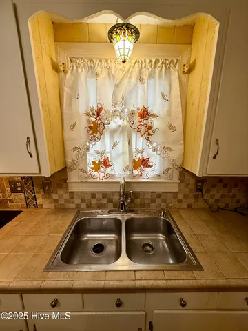 $249,500 | 903 Woodlawn Drive, Williamston, NC 27892