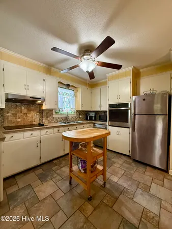 $246,000 | 903 Woodlawn Drive, Williamston, NC 27892