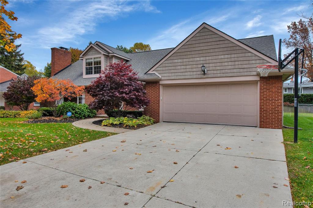 510 Thorntree Road Grosse Pointe Woods, MI 48236 - Photo 38 of 40
