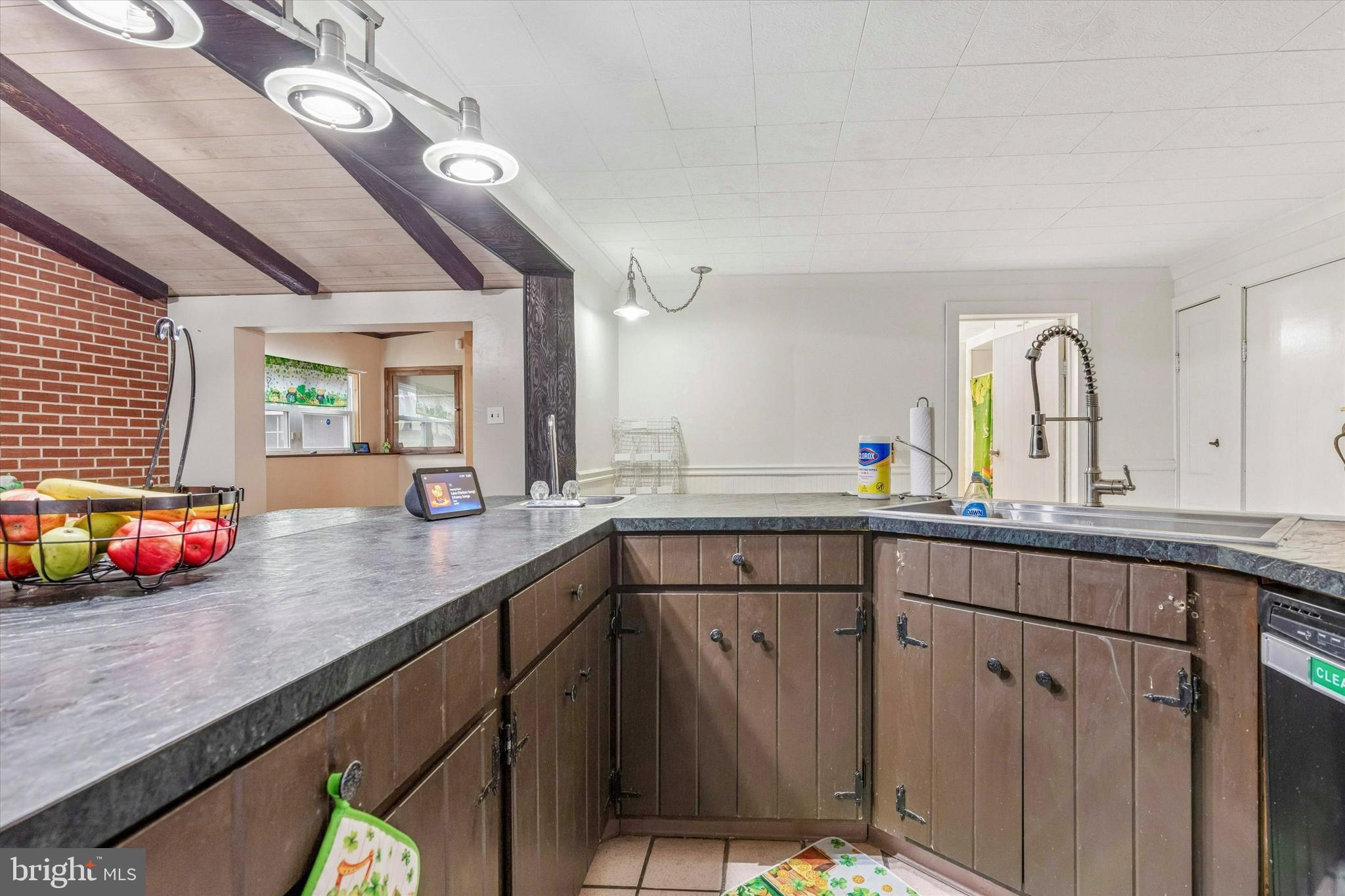 3006 Wild Run Road Pennsburg, PA 18073 - Photo 7 of 30