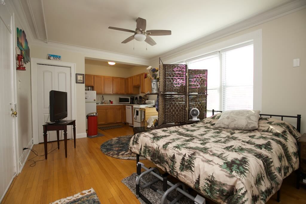 918 Green Bay Road, Unit 3J Winnetka, IL 60093 - Photo 11 of 16