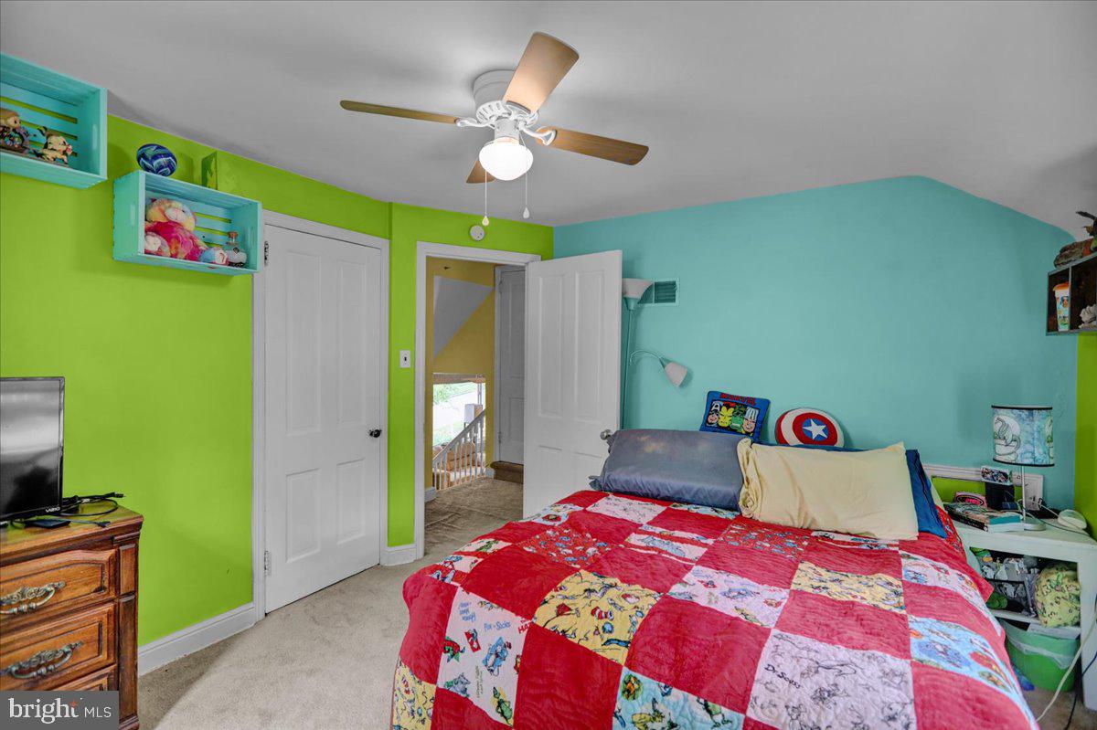 59 Upland Road Reading, PA 19609 - Photo 21 of 30 Bedroom 2