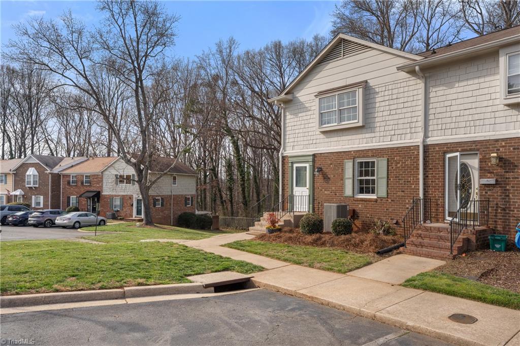 2946 St Marks Road Southwest, Unit I Winston-Salem, NC 27103 - Photo 2 of 27