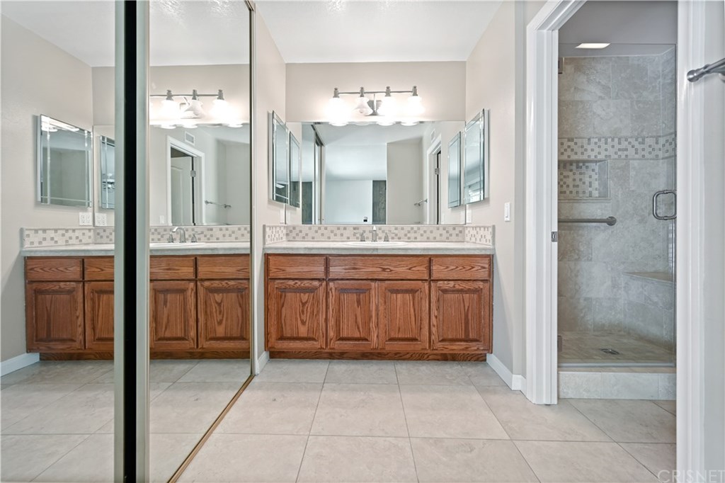 11410 Pala Mesa Drive Porter Ranch, CA 91326 - Photo 17 of 33