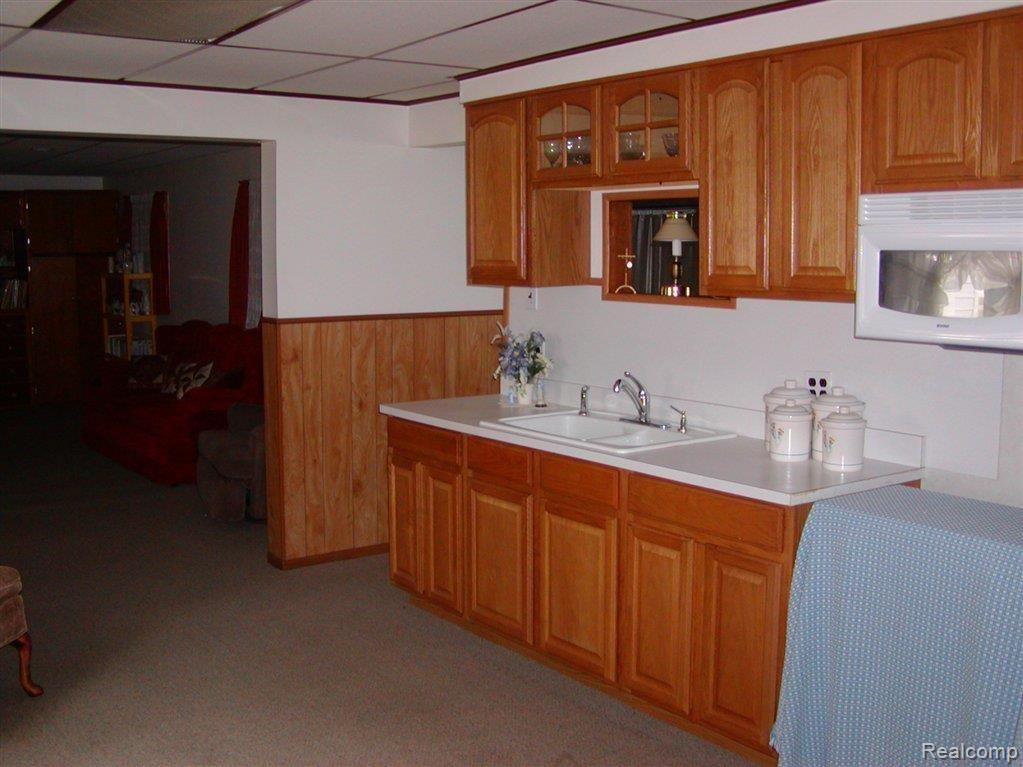 42501 Hayes Road Sterling Heights, MI 48313 - Photo 13 of 16 HAYES 011.JPG
