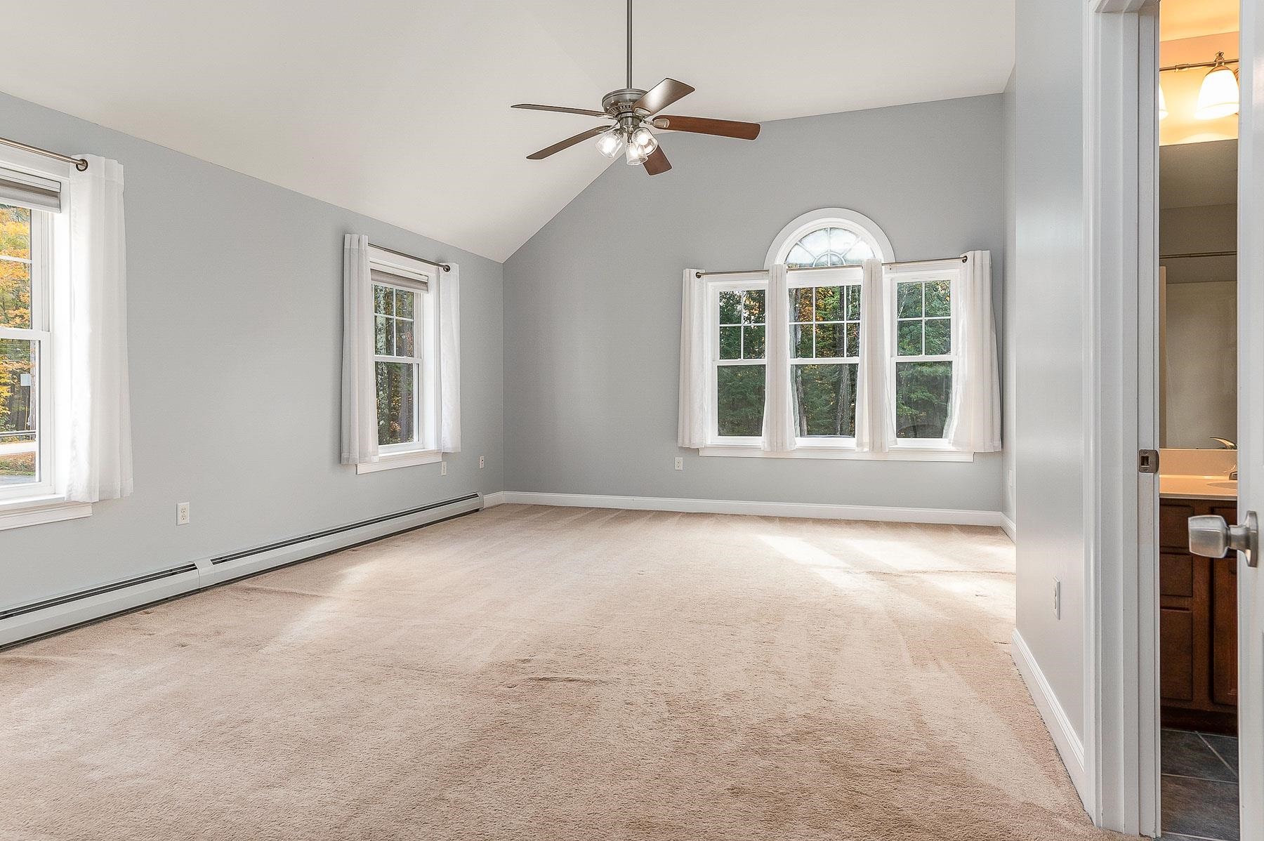 156 Old Rochester Road Somersworth, NH 03878 - Photo 11 of 45