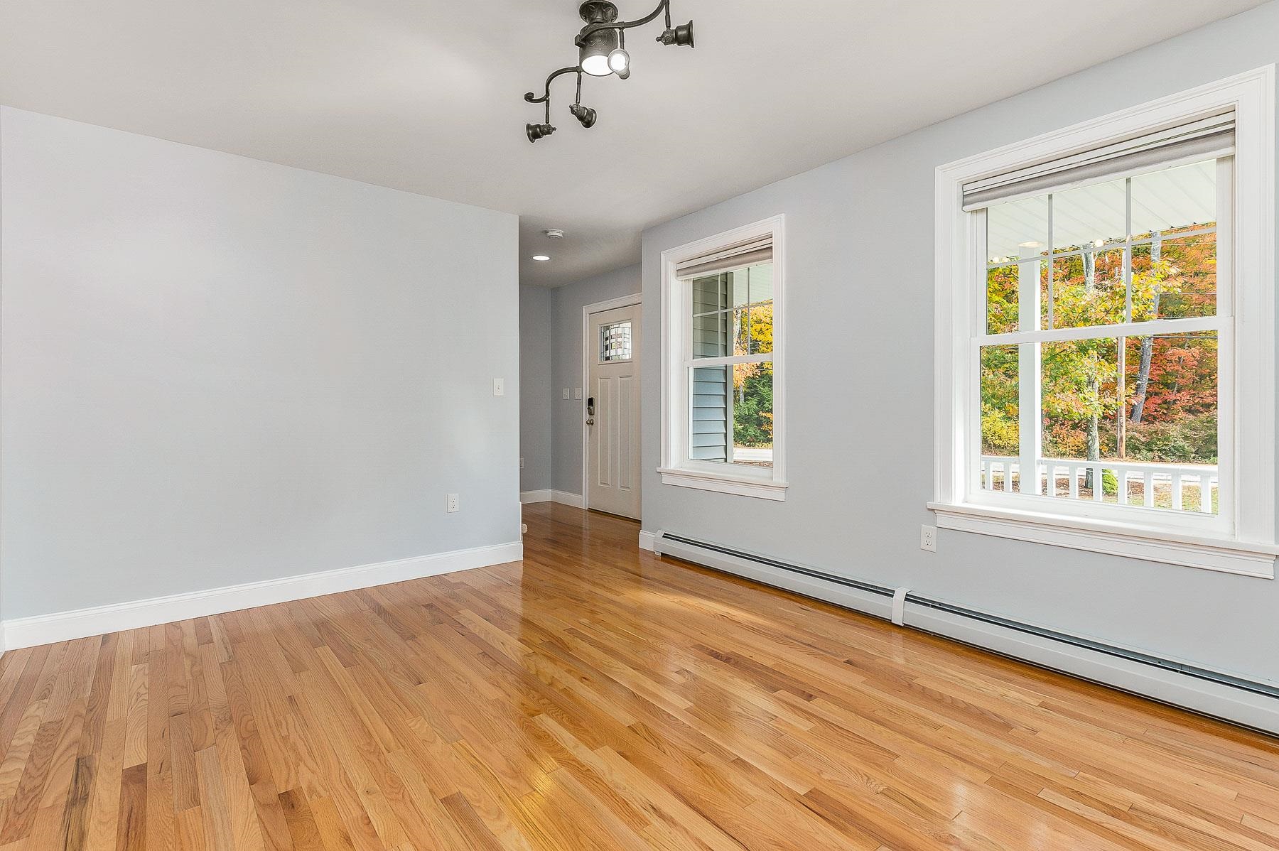 156 Old Rochester Road Somersworth, NH 03878 - Photo 9 of 45