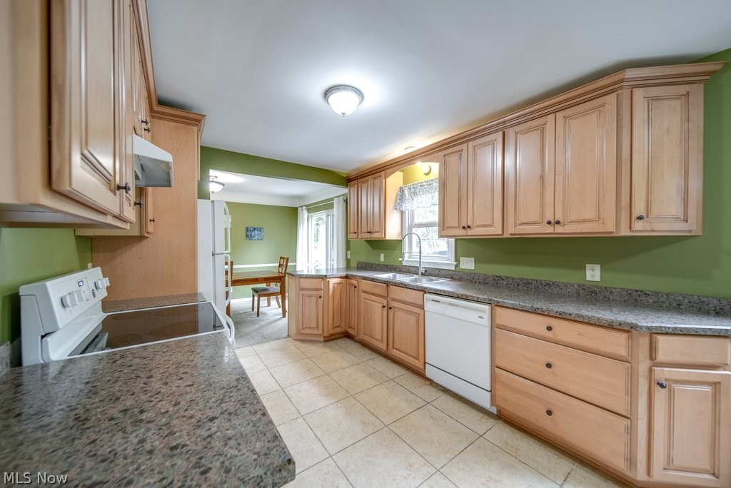 1412 Ford Road Lyndhurst, OH 44124 - Photo 14 of 30