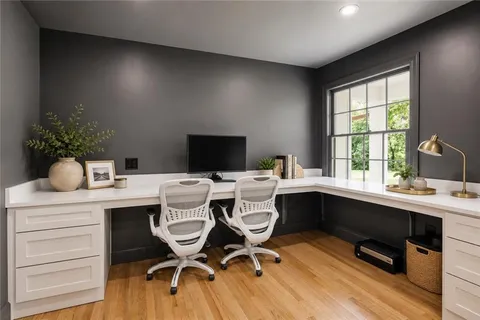 $2,345,000 | 2832 West 91st Street, Leawood, KS 66206