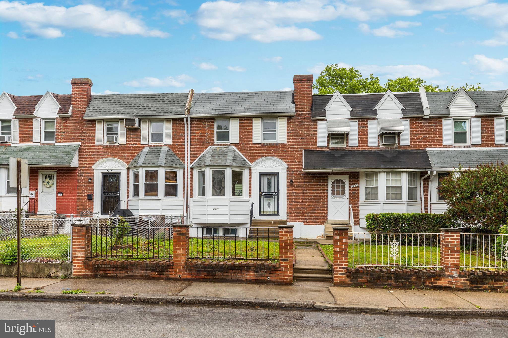 7247 Glenthorne Road Upper Darby, PA 19082 - Photo 2 of 22