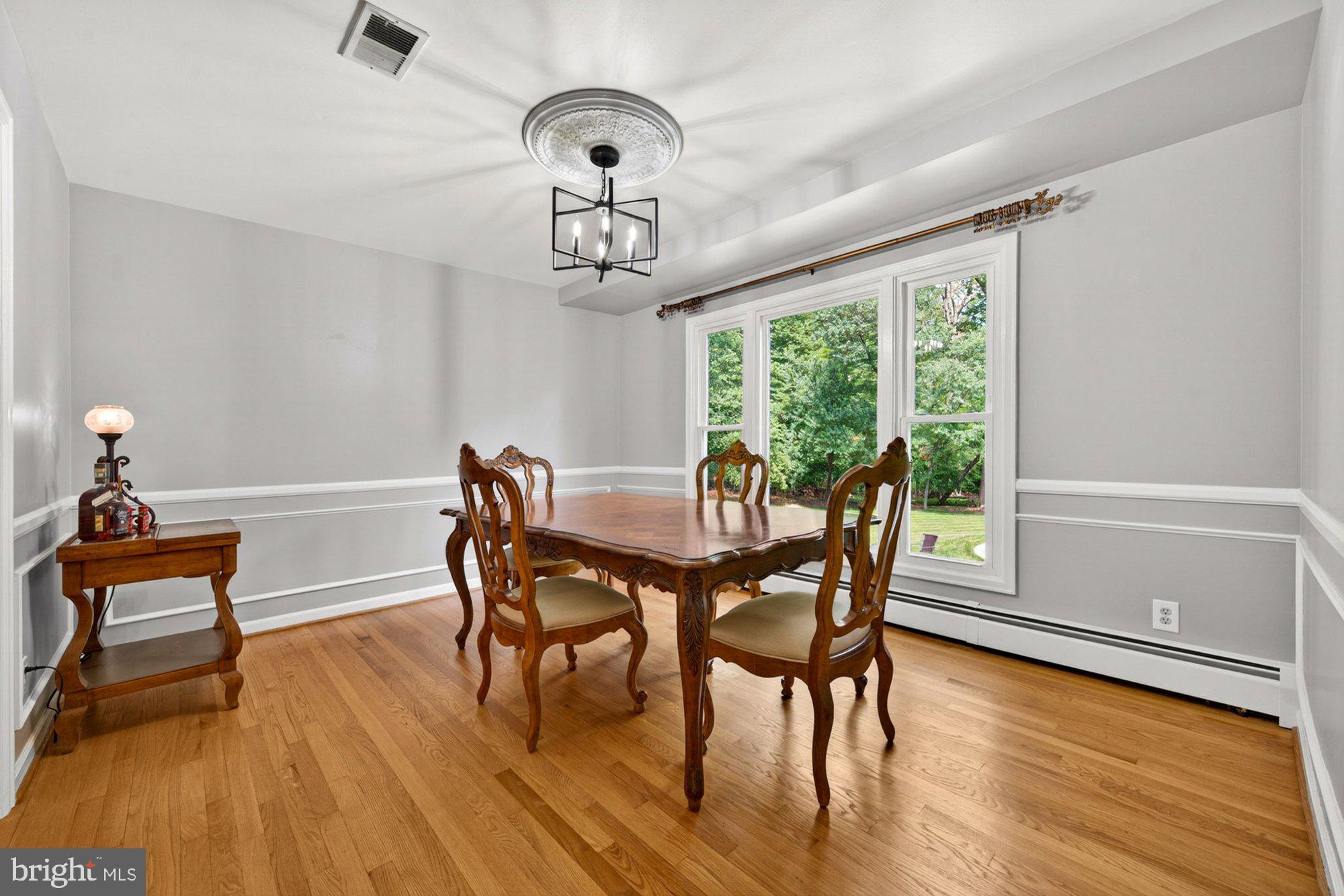 11416 Vale Road Oakton, VA 22124 - Photo 14 of 116 Gallery Image 14
