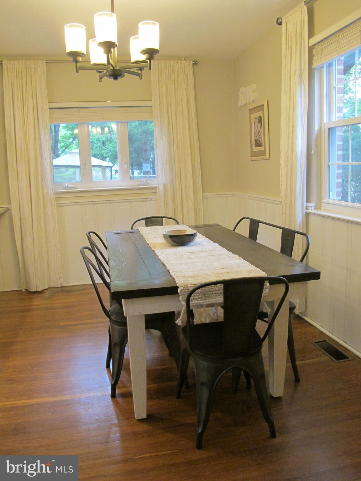 20 Steel Road Havertown, PA 19083 - Photo 12 of 43 Dining Room