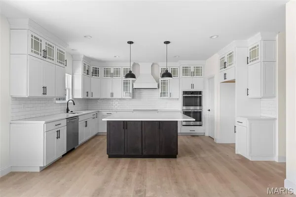 $587,900 | 2 Sequoia At Regal Pines, Ballwin, MO 63021