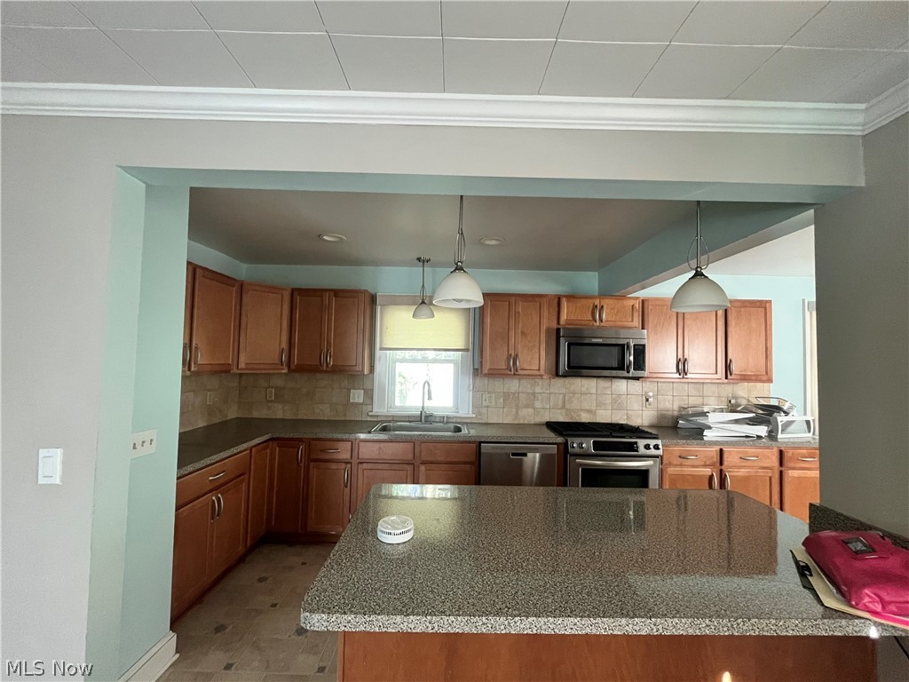 4638 Liberty Road South Euclid, OH 44121 - Photo 11 of 15 Gallery Image 11