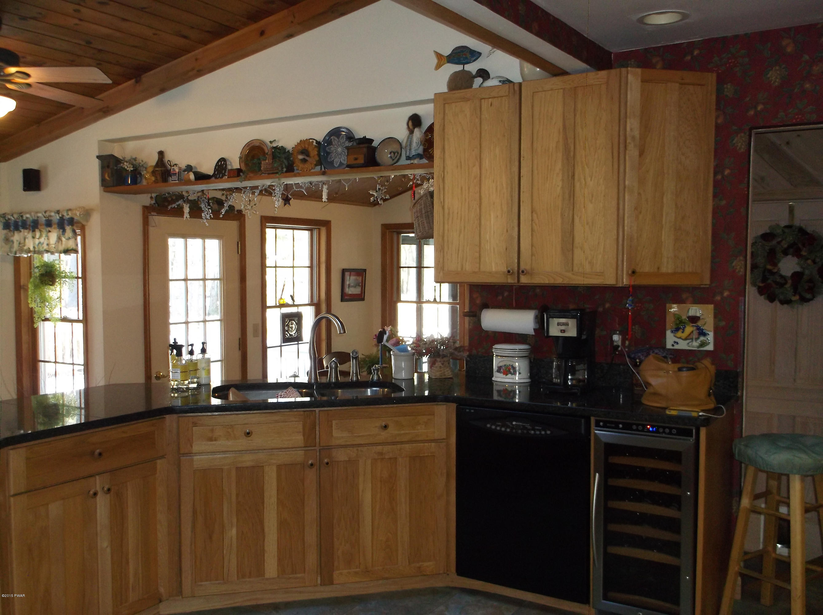 125 Stonefield Road Milford, PA 18337 - Photo 17 of 43 Gallery Image 17