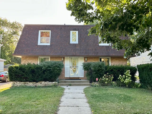 $259,000 | 918 North Linden Avenue, Waukegan, IL 60085