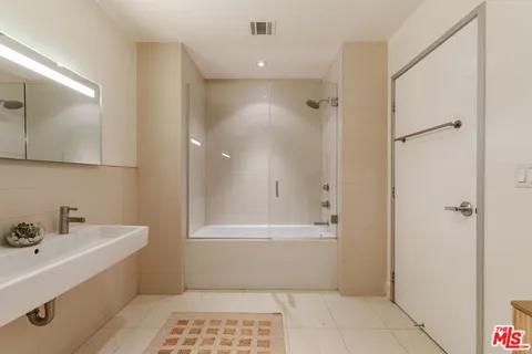 $625,000 | 6735 Yucca Street, Unit 101, Los Angeles, CA 90028