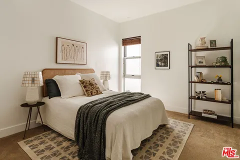 $625,000 | 6735 Yucca Street, Unit 101, Los Angeles, CA 90028