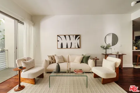 $625,000 | 6735 Yucca Street, Unit 101, Los Angeles, CA 90028