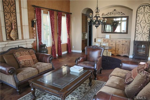 $9,000 | 617 Los Cerritos Road, Glendora, CA 91740