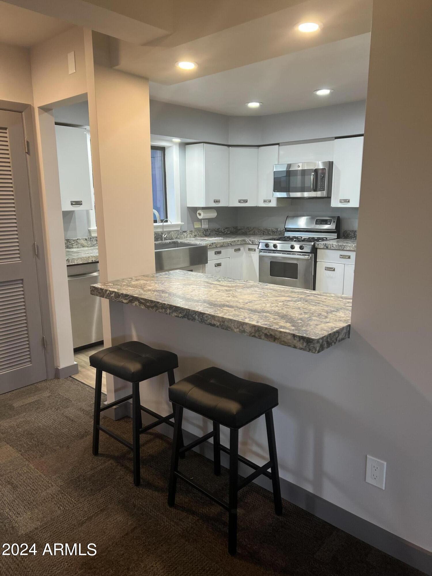 726 East Ocotillo Road Phoenix, AZ 85014 - Photo 15 of 74 IMG_5371