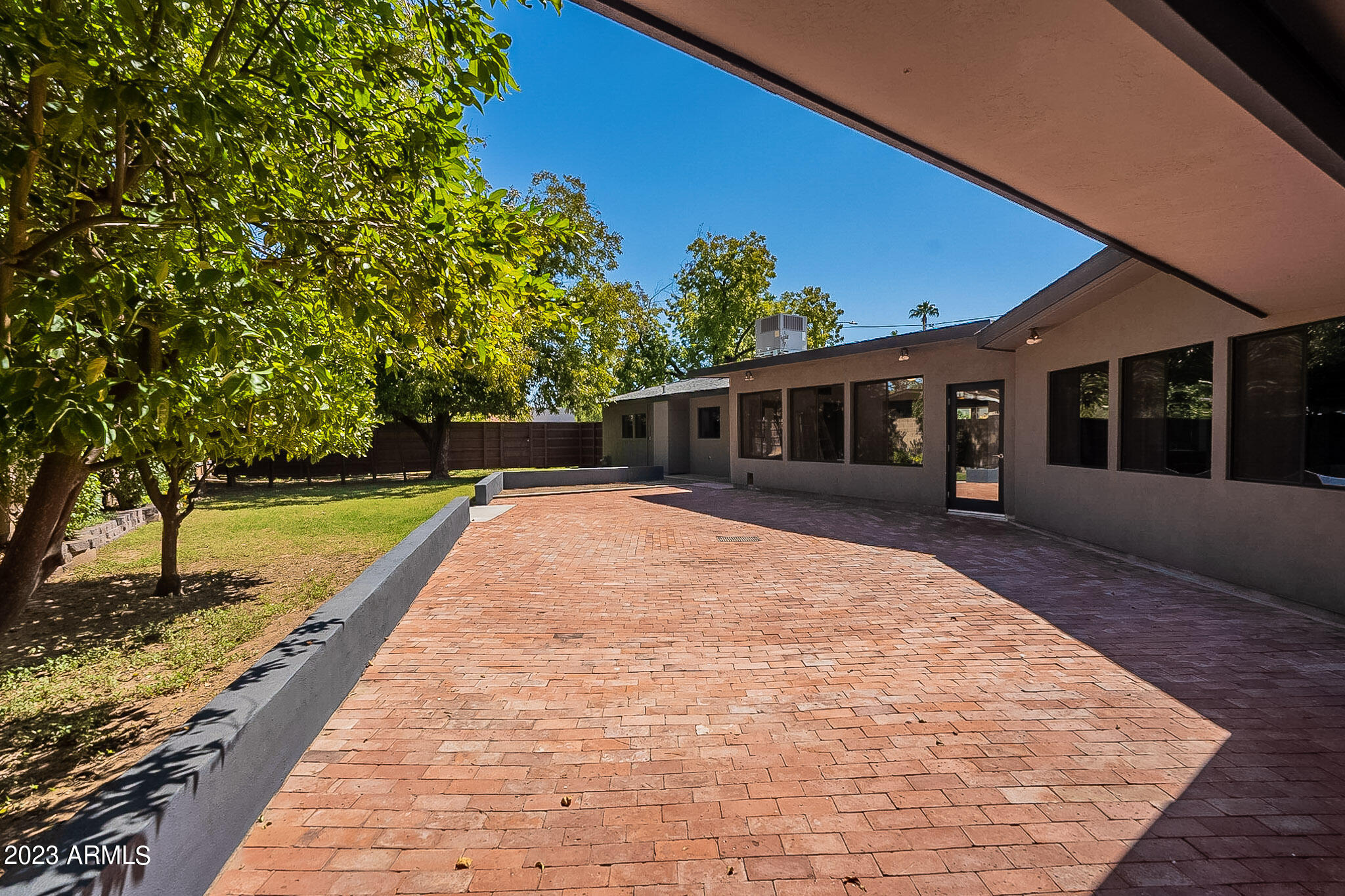 726 East Ocotillo Road Phoenix, AZ 85014 - Photo 39 of 74 Ocotillo-58