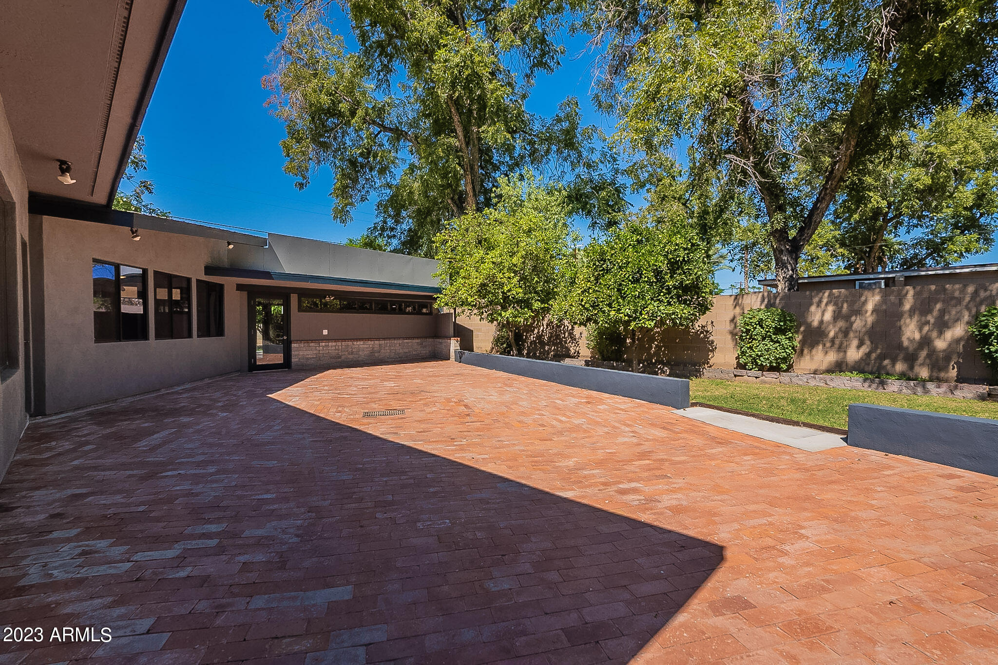 726 East Ocotillo Road Phoenix, AZ 85014 - Photo 41 of 74 Ocotillo-56