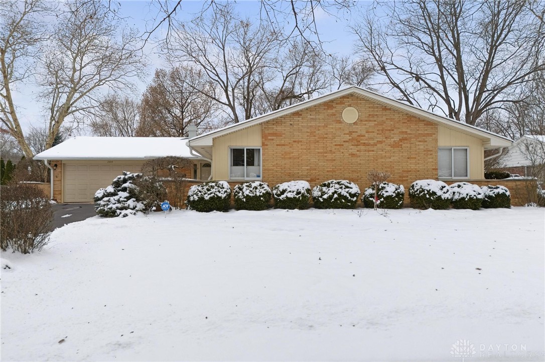 2409 East Rahn Road Dayton, OH 45440 - Photo 1 of 39 Gallery Image 1