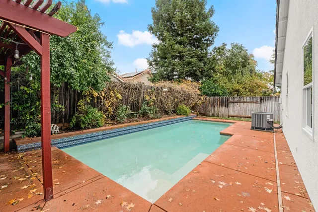 $640,000 | 3614 Amethyst Drive, Rocklin, CA 95677