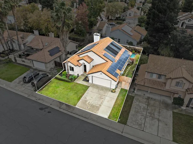 $640,000 | 3614 Amethyst Drive, Rocklin, CA 95677