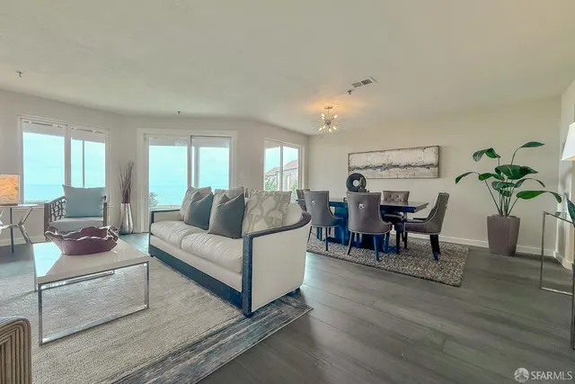 $950,000 | 208 Palmetto Avenue, Pacifica, CA 94044