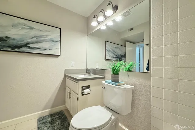 $950,000 | 208 Palmetto Avenue, Pacifica, CA 94044