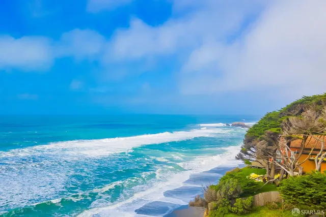 $950,000 | 208 Palmetto Avenue, Pacifica, CA 94044