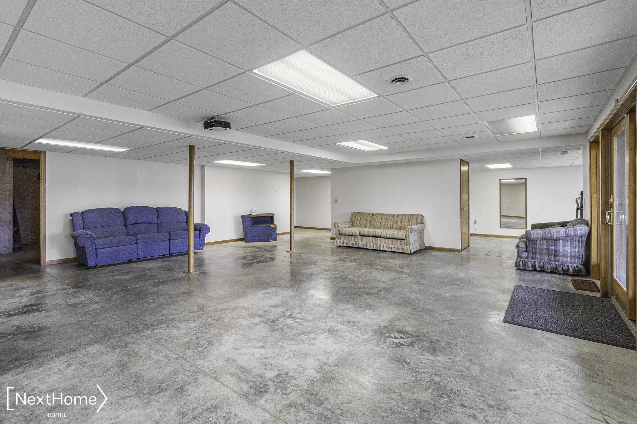 4660 Clendening Road Gladwin, MI 48624 - Photo 37 of 67 50107079-36.JPG