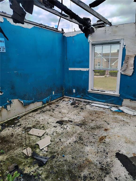 7362 Poppy Way Union City, GA 30291 - Photo 5 of 27 a view of a backyard of a house