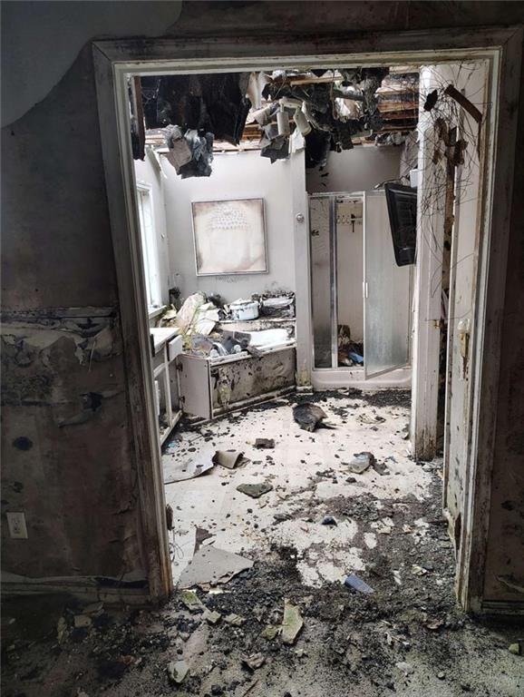 7362 Poppy Way Union City, GA 30291 - Photo 10 of 27 a view of utility room