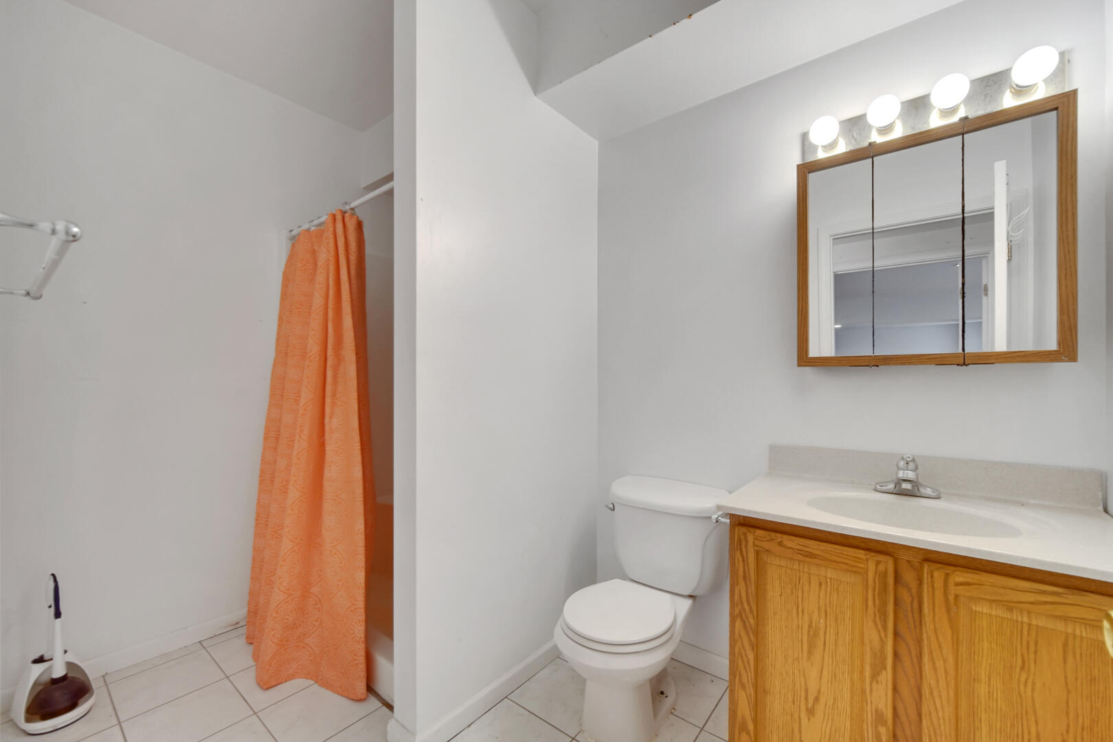 148 Timber Point Court Valparaiso, IN 46385 - Photo 27 of 30 a bathroom with a sink and a toilet