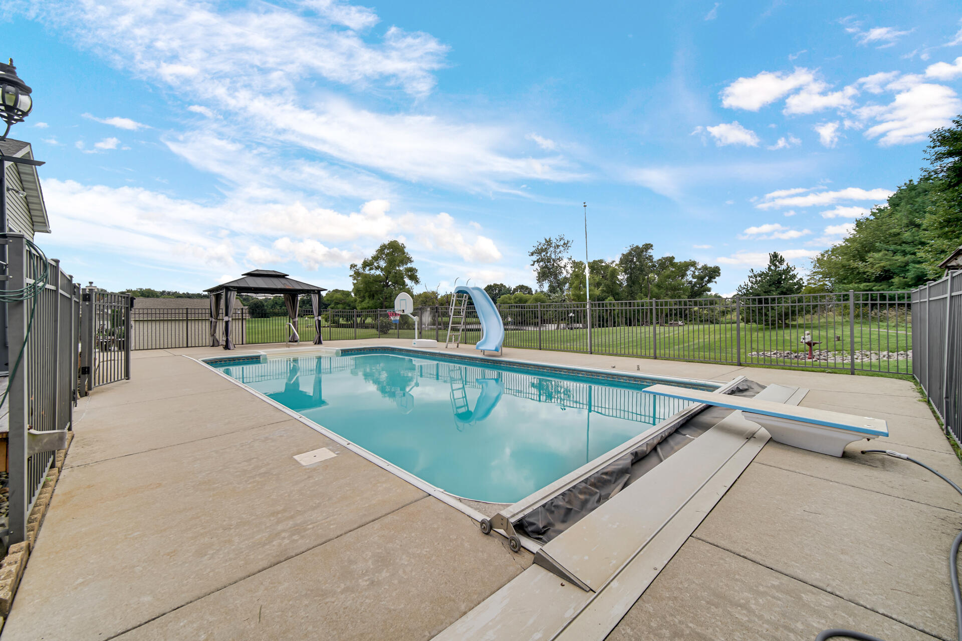 148 Timber Point Court Valparaiso, IN 46385 - Photo 29 of 30 a view of a swimming pool with a yard