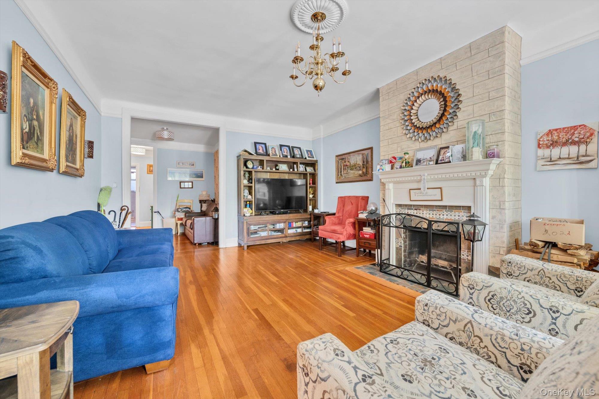 240 Bronxville Road, Unit C1 Bronxville, NY 10708 - Photo 3 of 16