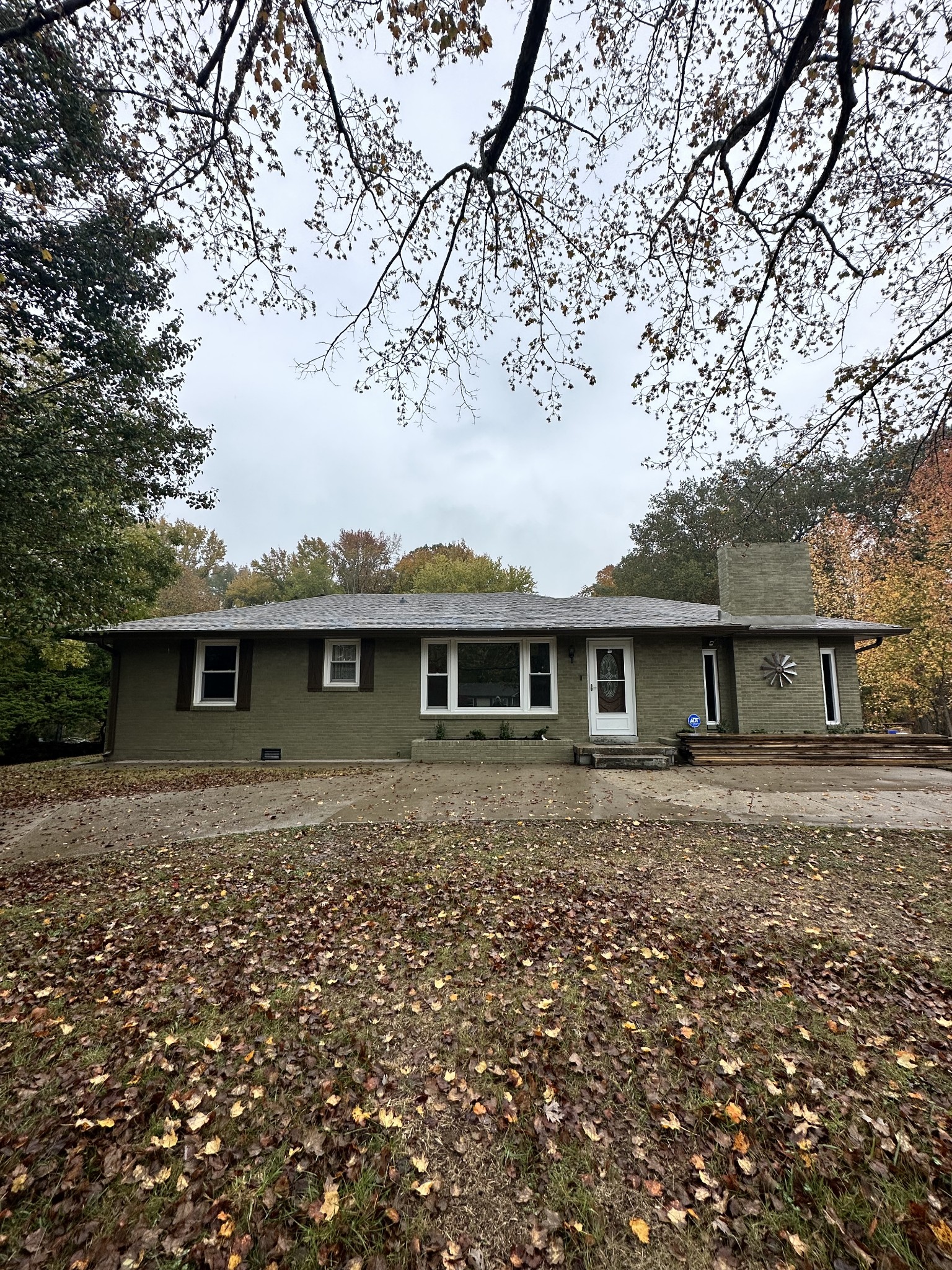 205 Excell Road Clarksville, TN 37043 - Photo 1 of 33
