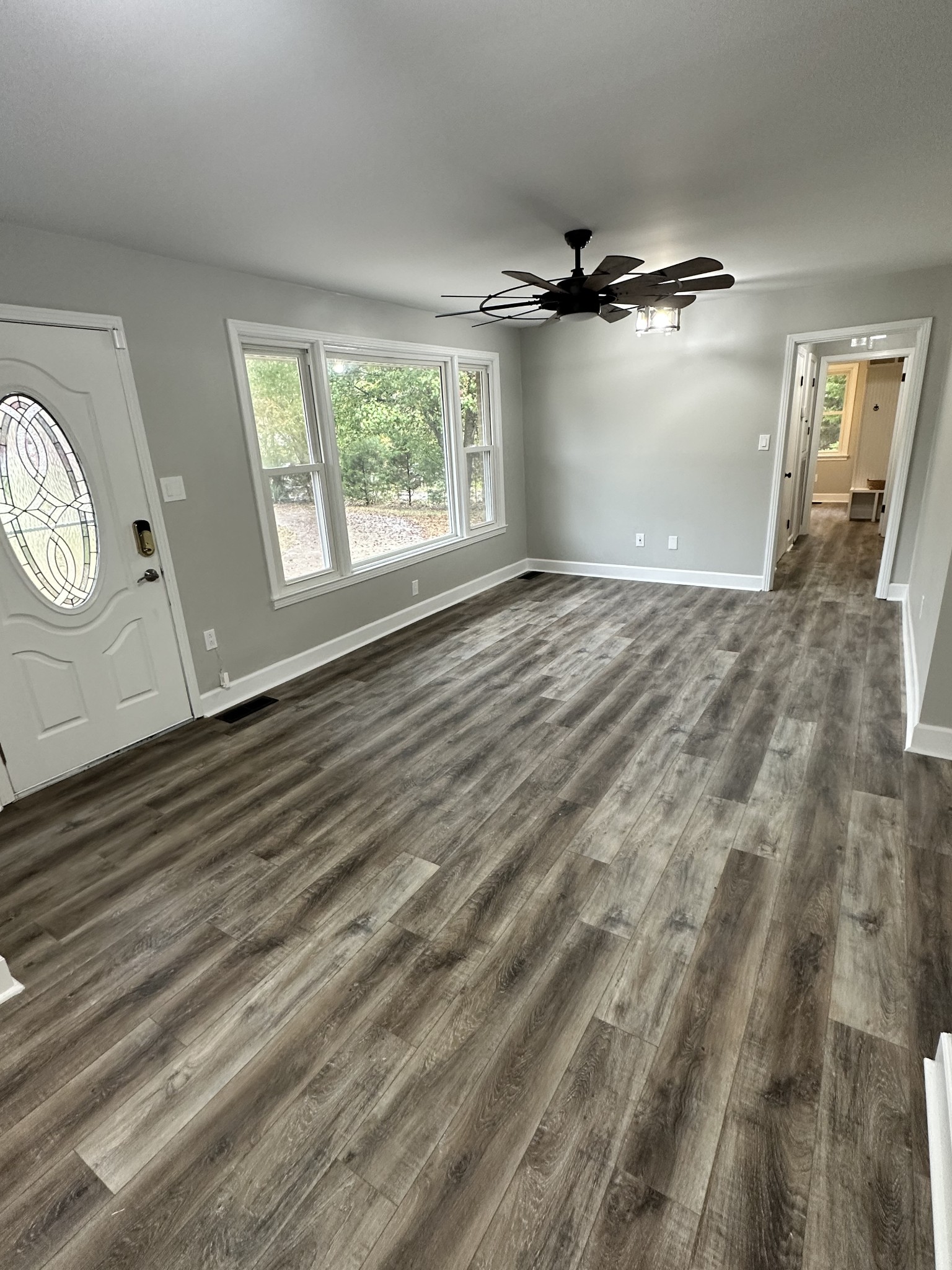 205 Excell Road Clarksville, TN 37043 - Photo 6 of 33 a view of empty room with wooden floor
