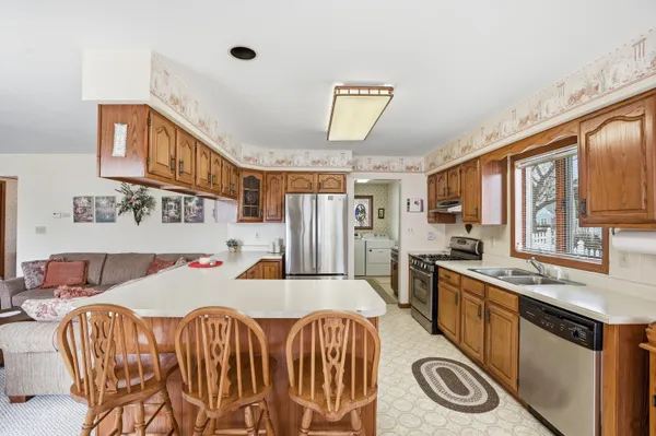 $324,900 | 740 Meadow Lane, Crown Point, IN 46307
