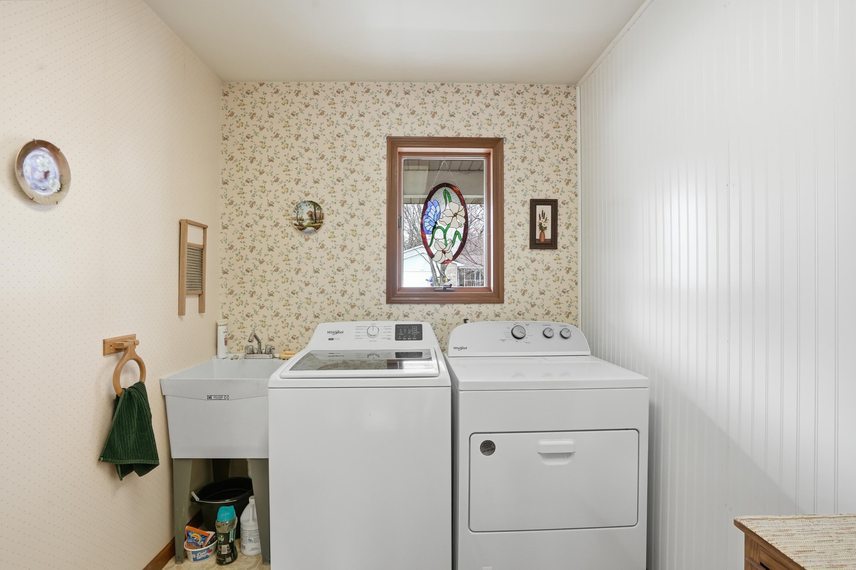 740 Meadow Lane Crown Point, IN 46307 - Photo 20 of 24 3000x1999