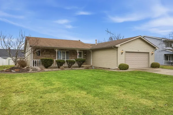 $324,900 | 740 Meadow Lane, Crown Point, IN 46307