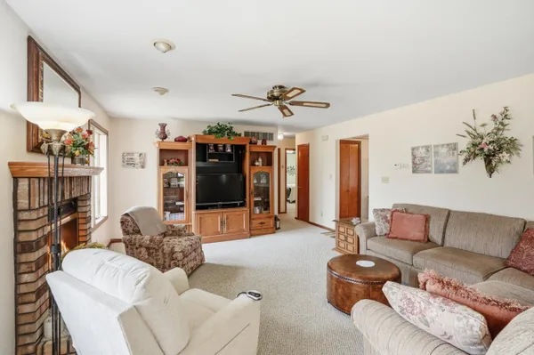 $324,900 | 740 Meadow Lane, Crown Point, IN 46307