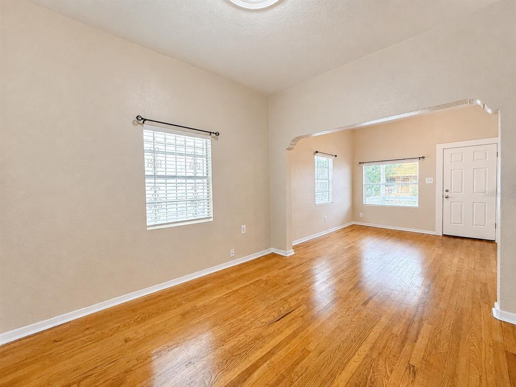 2124 West Chestnut Street Tampa, FL 33607 - Photo 18 of 20