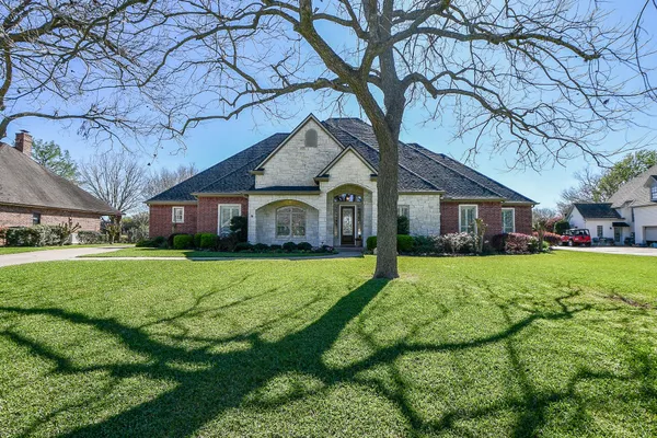 $865,000 | 5427 Weston Drive, Fulshear, TX 77441