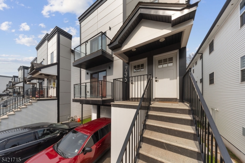 735 Seaport Drive, Unit 2 Elizabeth, NJ 07201 - Photo 6 of 28 a view of entryway with a front door